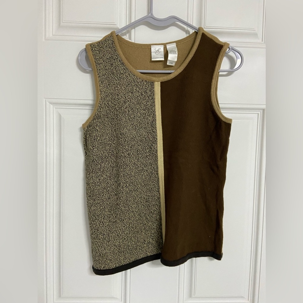 G- ColorBlock Knit Sleeveless Top